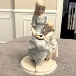 Vintage Meico Mother and Daughter, Reading A Book Figurine